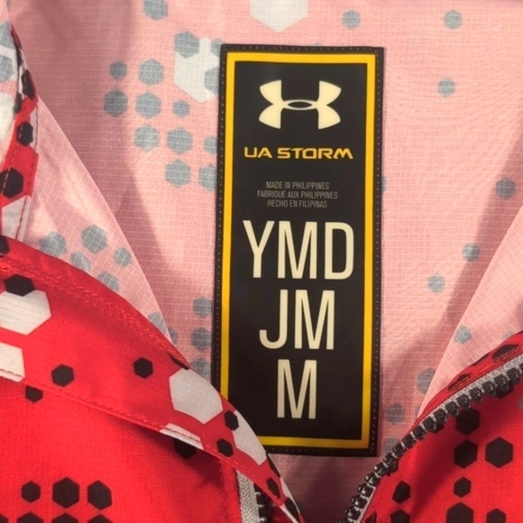 Under Armour UA Storm Hooded Rain Jacket Unisex Youth Medium Red Geometric - Picture 3 of 10